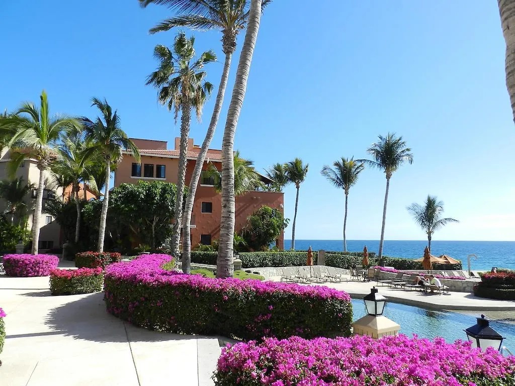 Condominios La Tortuga - Ocean Front Cabo San Lucas Apartment
